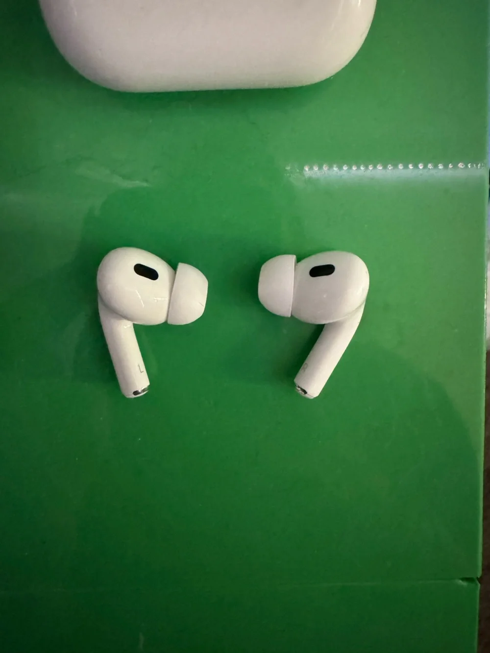 Apple White Airpods